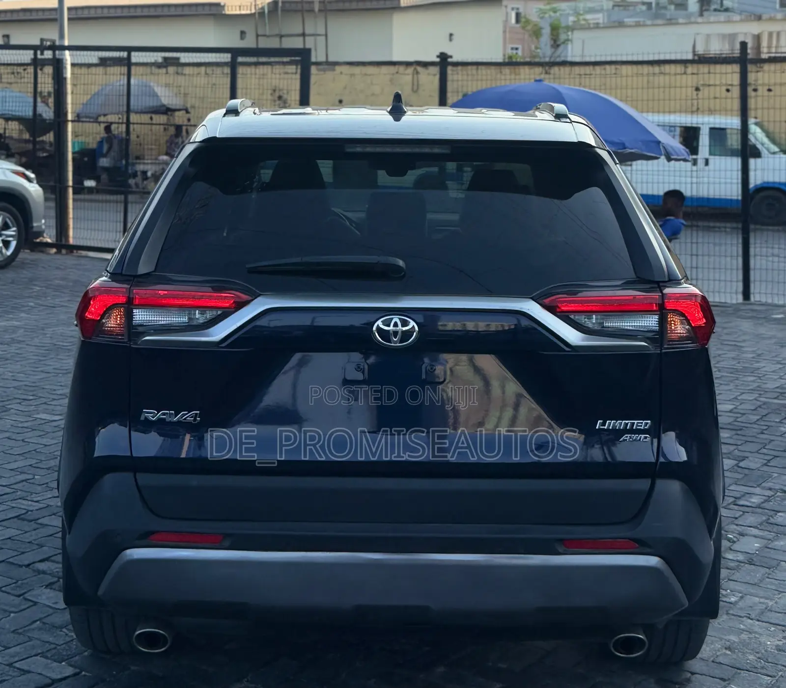 Toyota RAV4 Limited AWD 2019