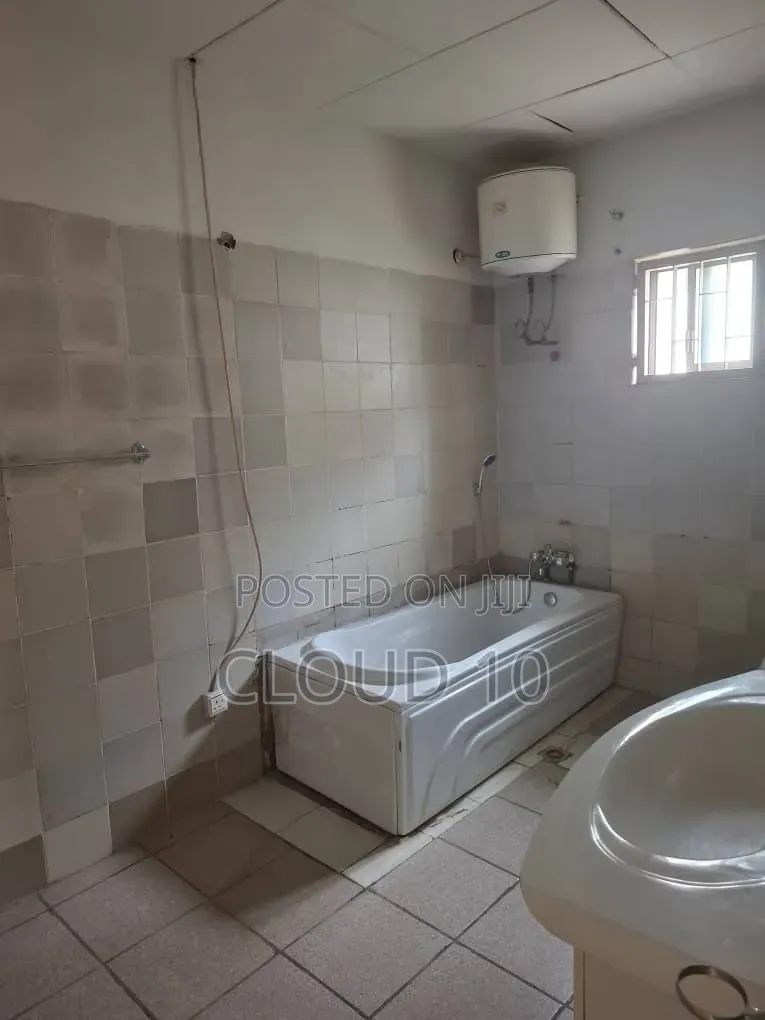 5bdrm Duplex in Maitama for rent