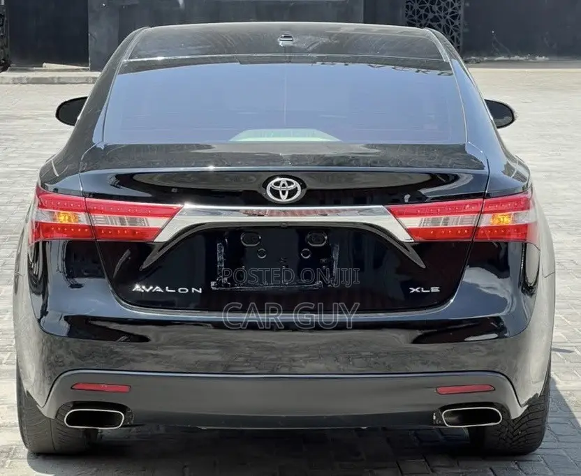 Toyota Avalon XLE FWDSedan (3.6L 6cyl 6A) 2016 Black