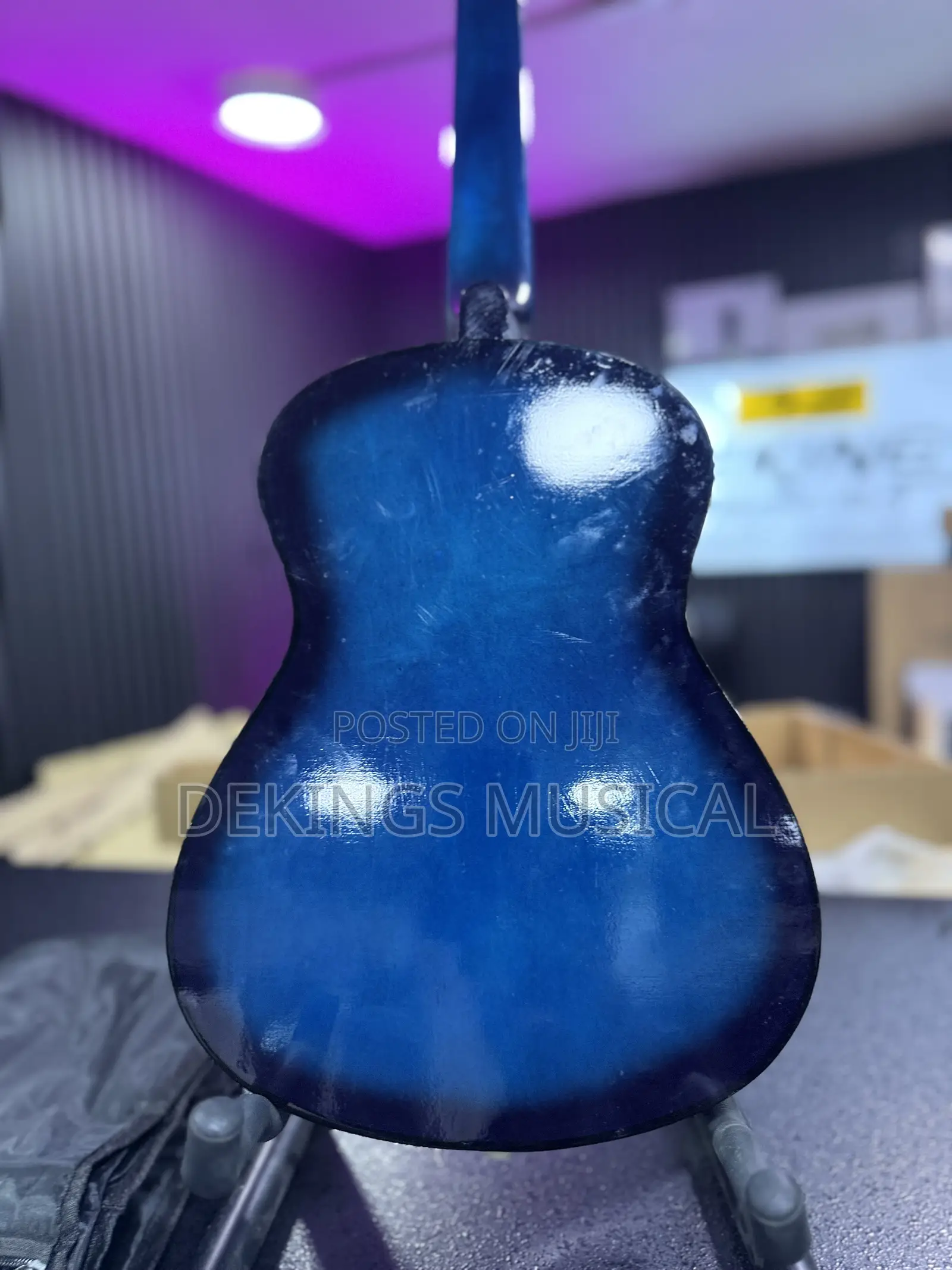 Armstrong Children Acoustic Guitar Size 31 Inches