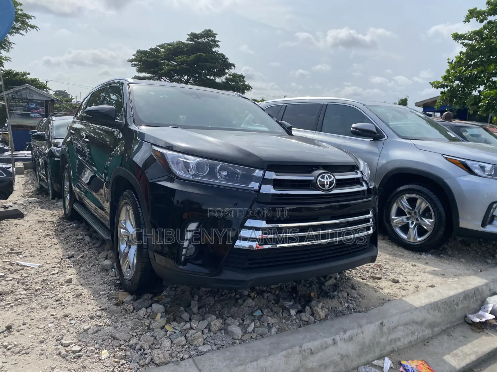 Toyota Highlander Limited Platinum 4dr SUV AWD (3.5L 6cyl 6A) 2015
