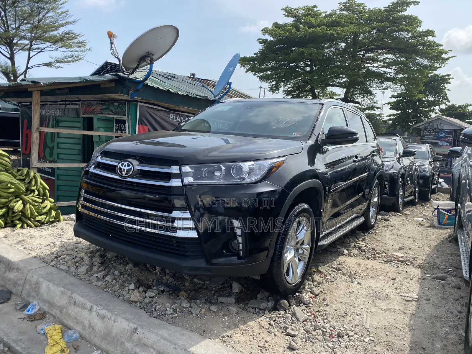 Toyota Highlander Limited Platinum 4dr SUV AWD (3.5L 6cyl 6A) 2015