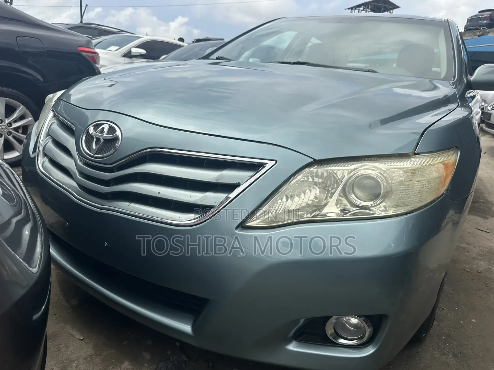 Toyota Camry 2011 Blue