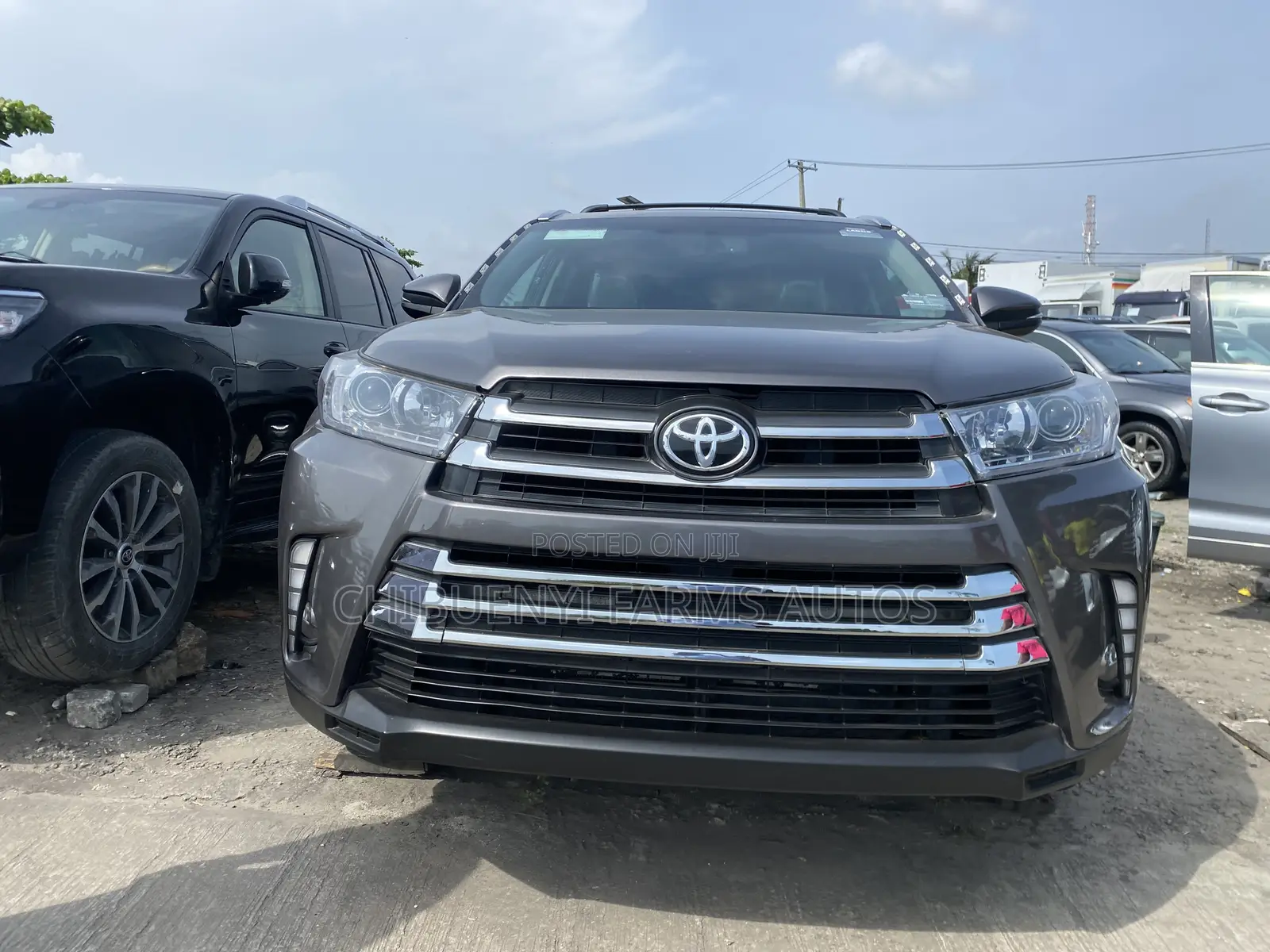 Toyota Highlander Limited Platinum 4x4 V6 (3.5L 6cyl 8A) 2017 Gray