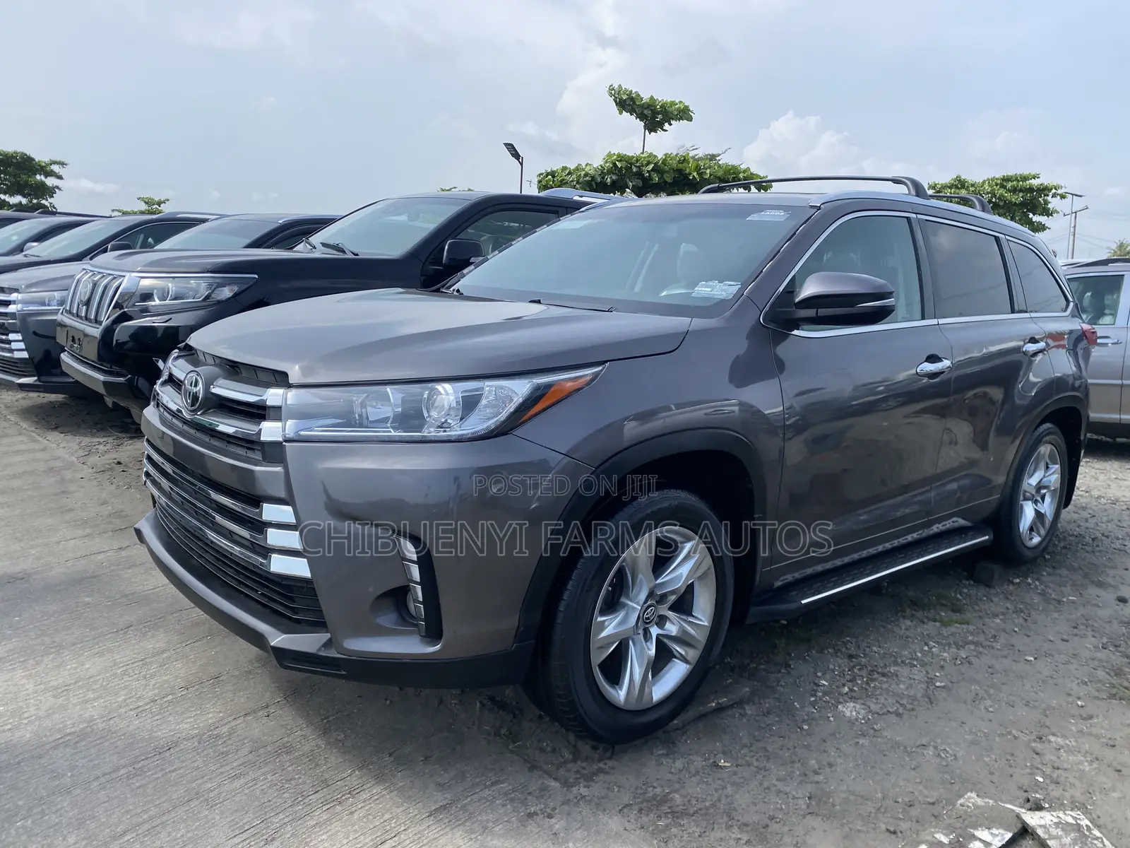 Toyota Highlander Limited Platinum 4x4 V6 (3.5L 6cyl 8A) 2017 Gray