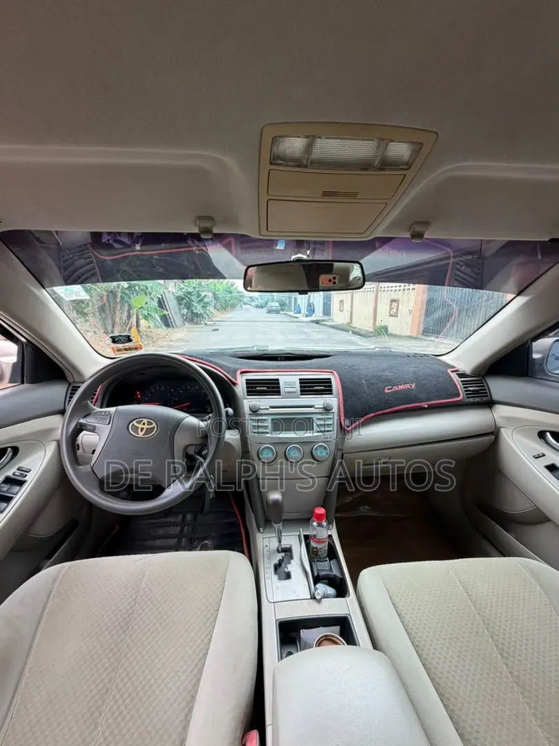 Toyota Camry 2.4 LE 2008 Gold