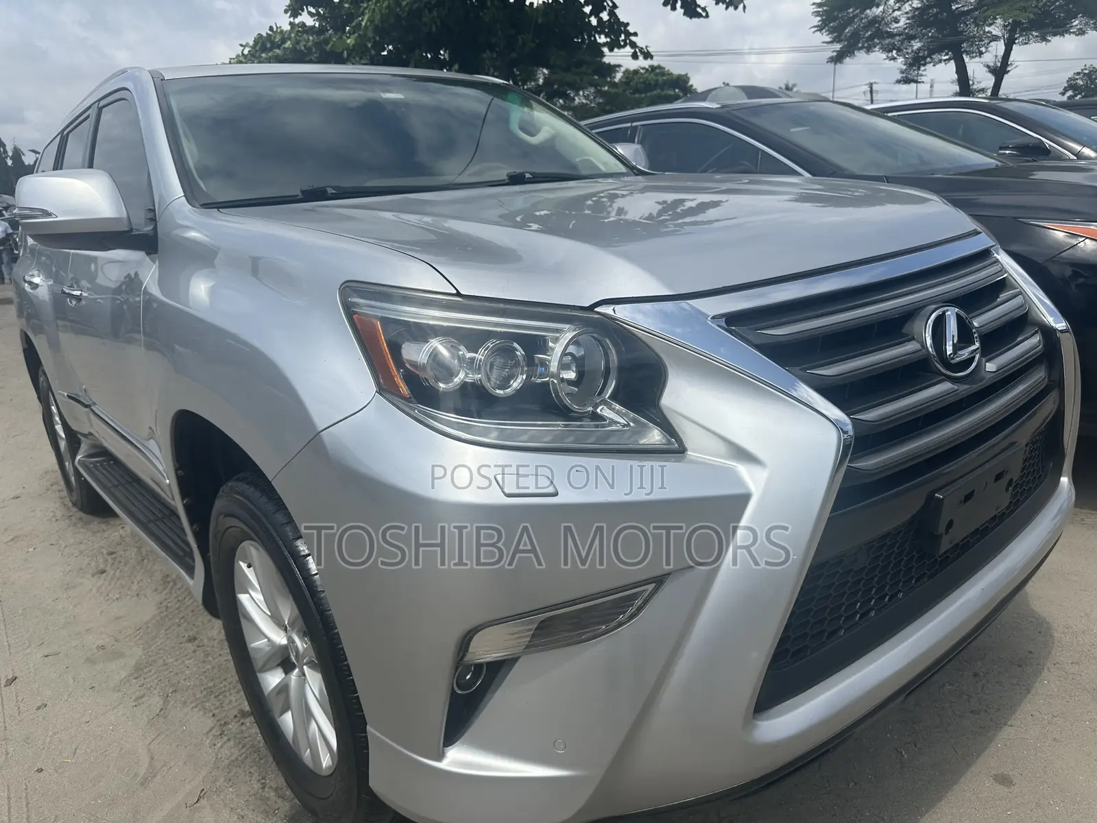 Lexus GX 2016 Silver