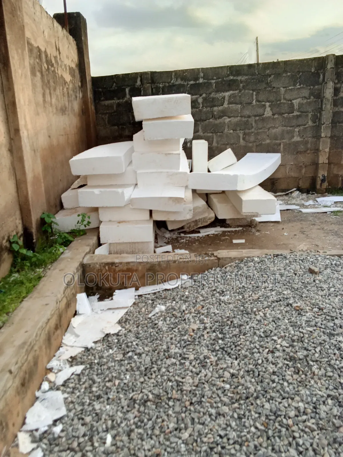 Polystyrene Board Parapet