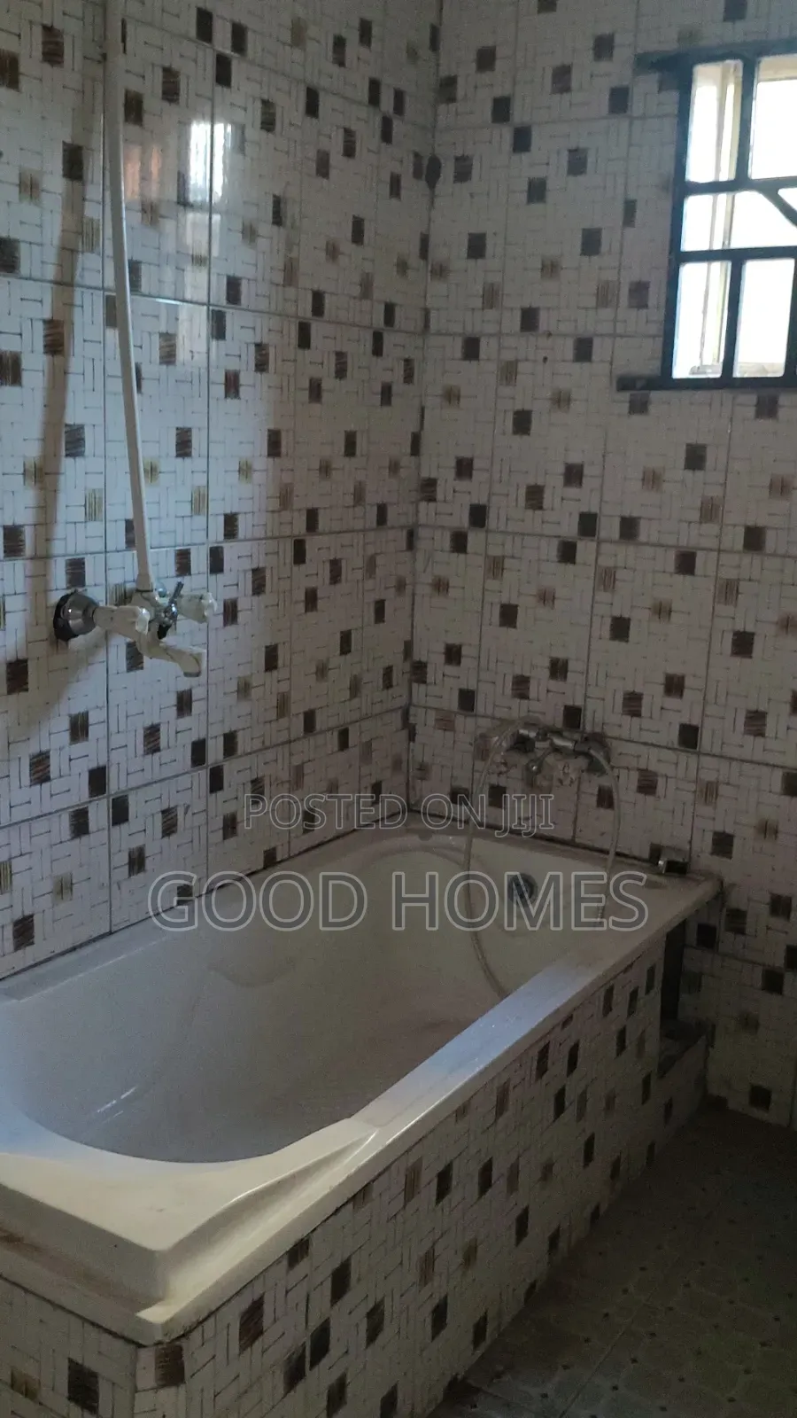 3bdrm Block of Flats in Igando for rent