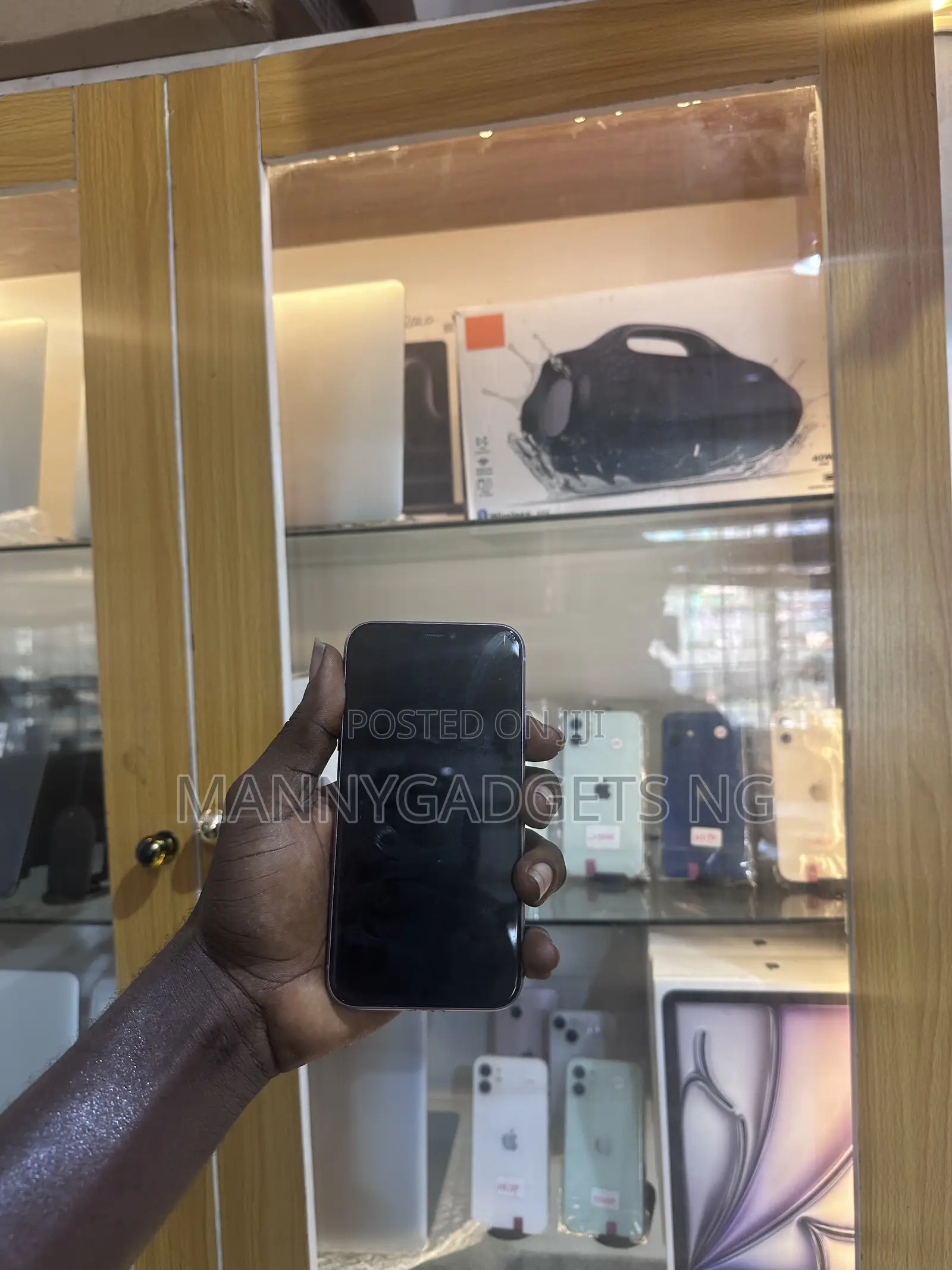 Apple iPhone XR 64 GB Black