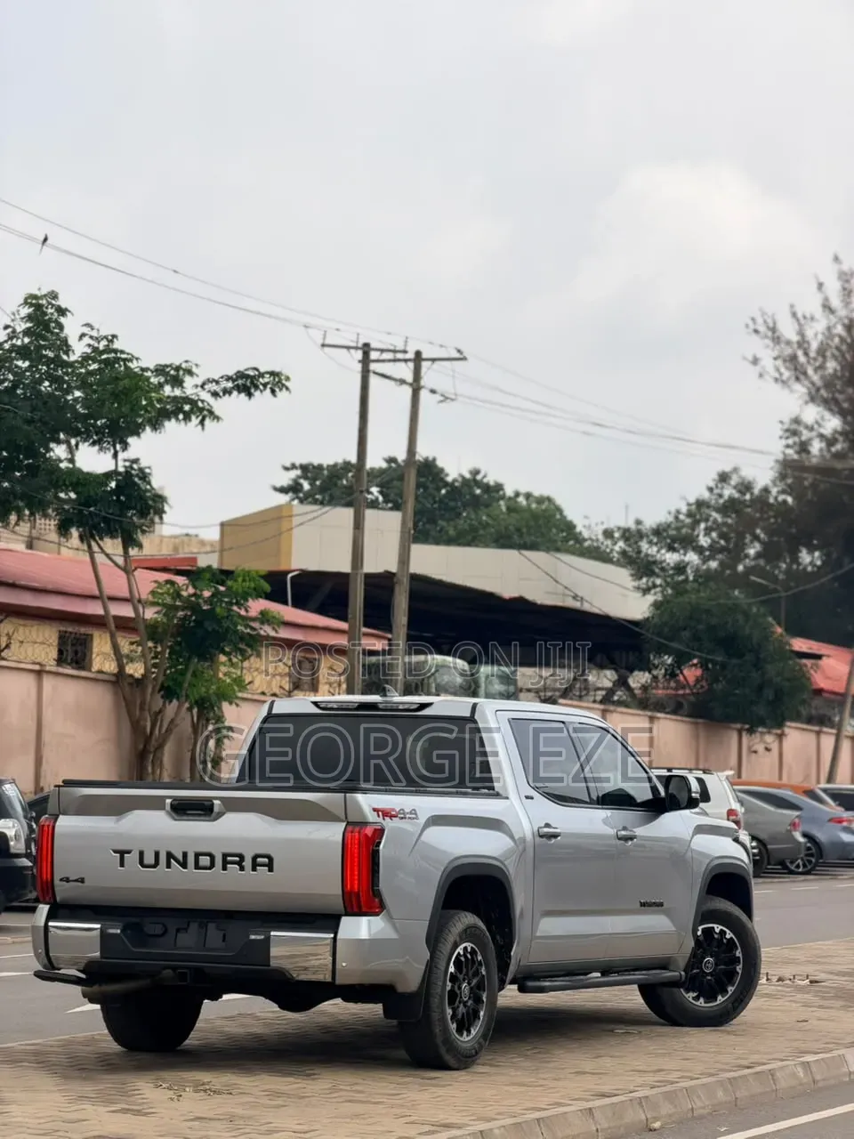 Toyota Tundra 2024 Silver