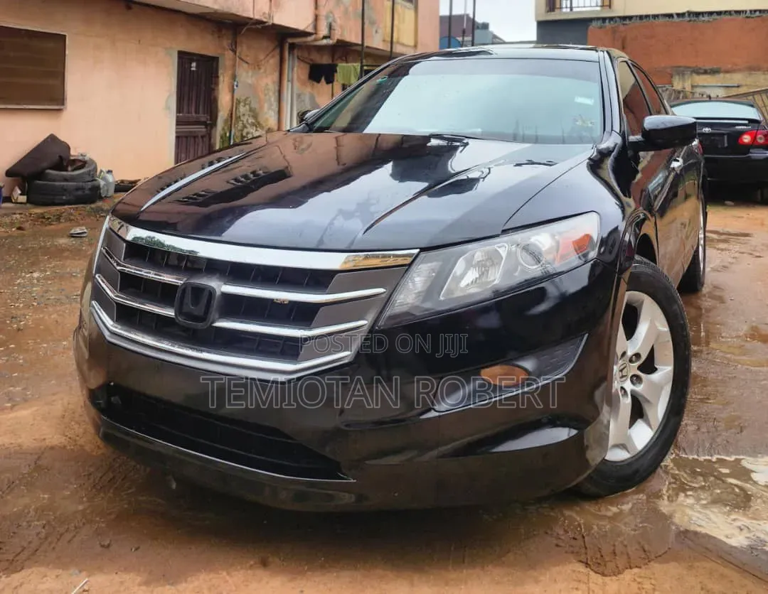 Honda Crosstour 2.4 FWD 2010 Black