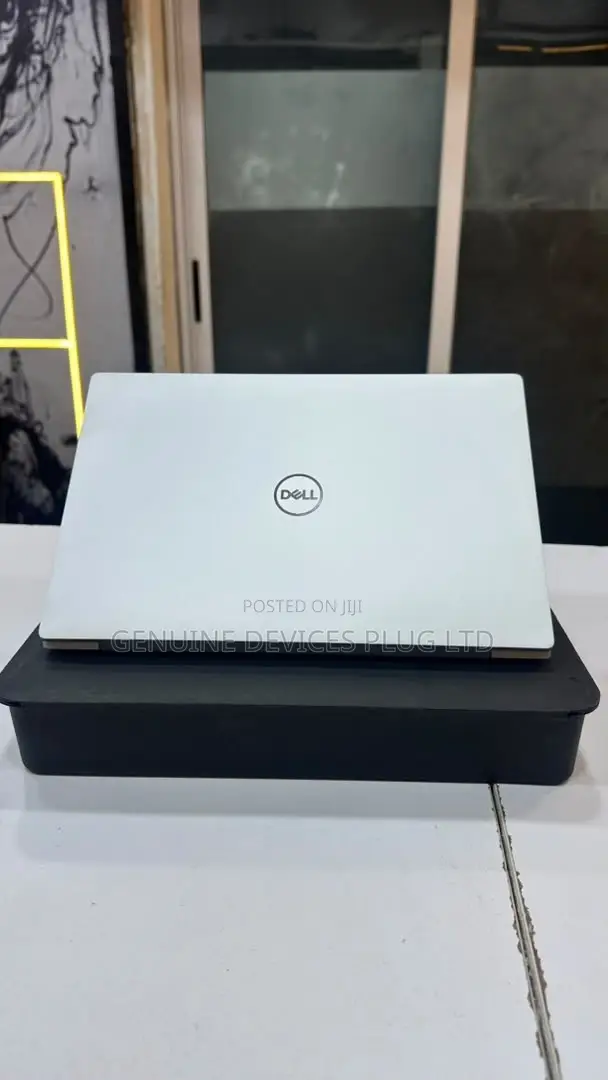 Laptop Dell XPS 13 9340 16GB Intel Core Ultra 7 SSD 512GB