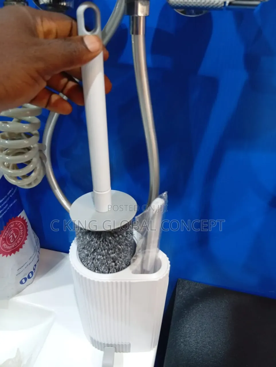 Modern 2-in-1 Toilet Brush Set With Holder + Corner Scrub