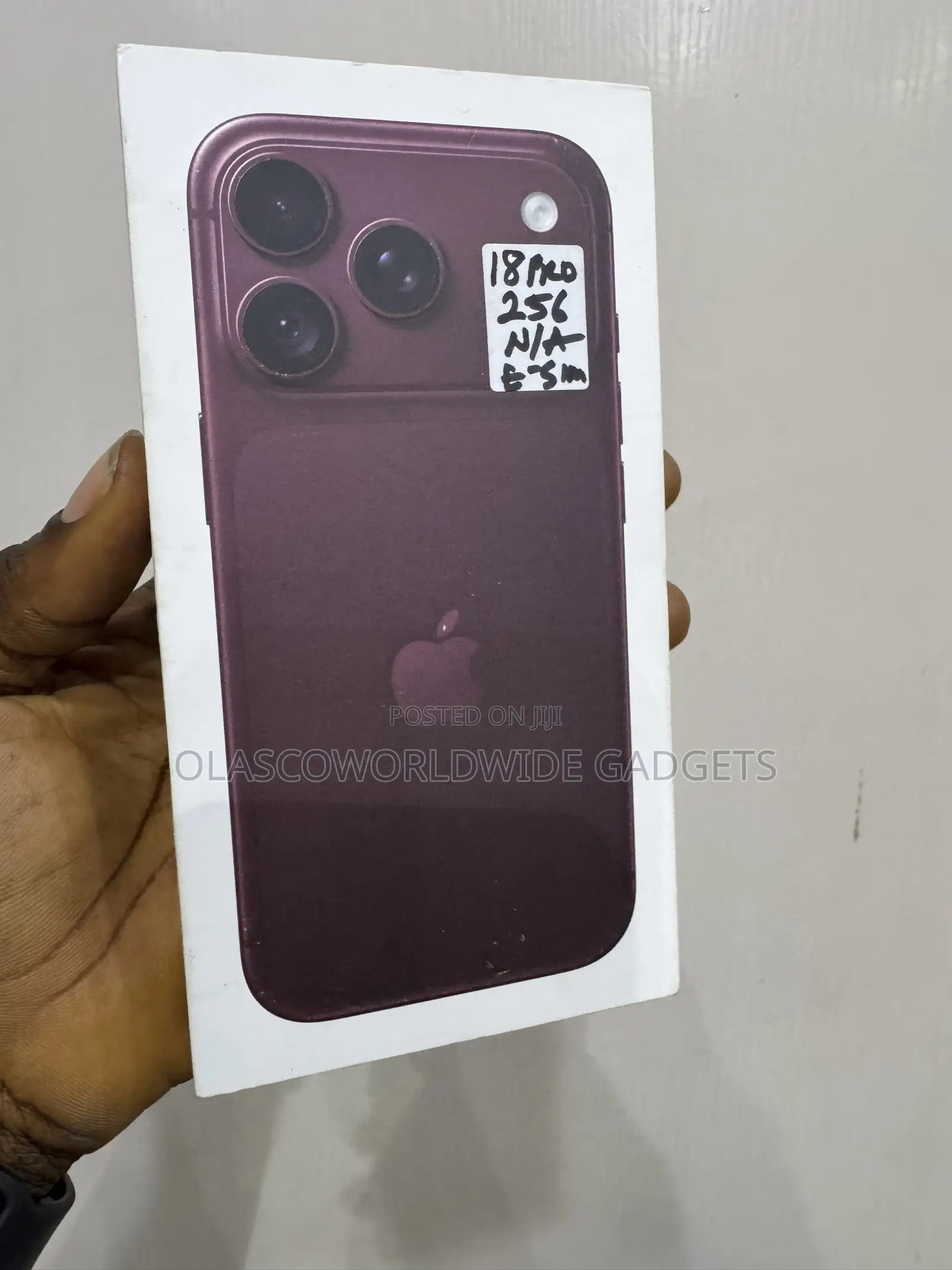 New Apple iPhone 18 Pro 256 GB Red