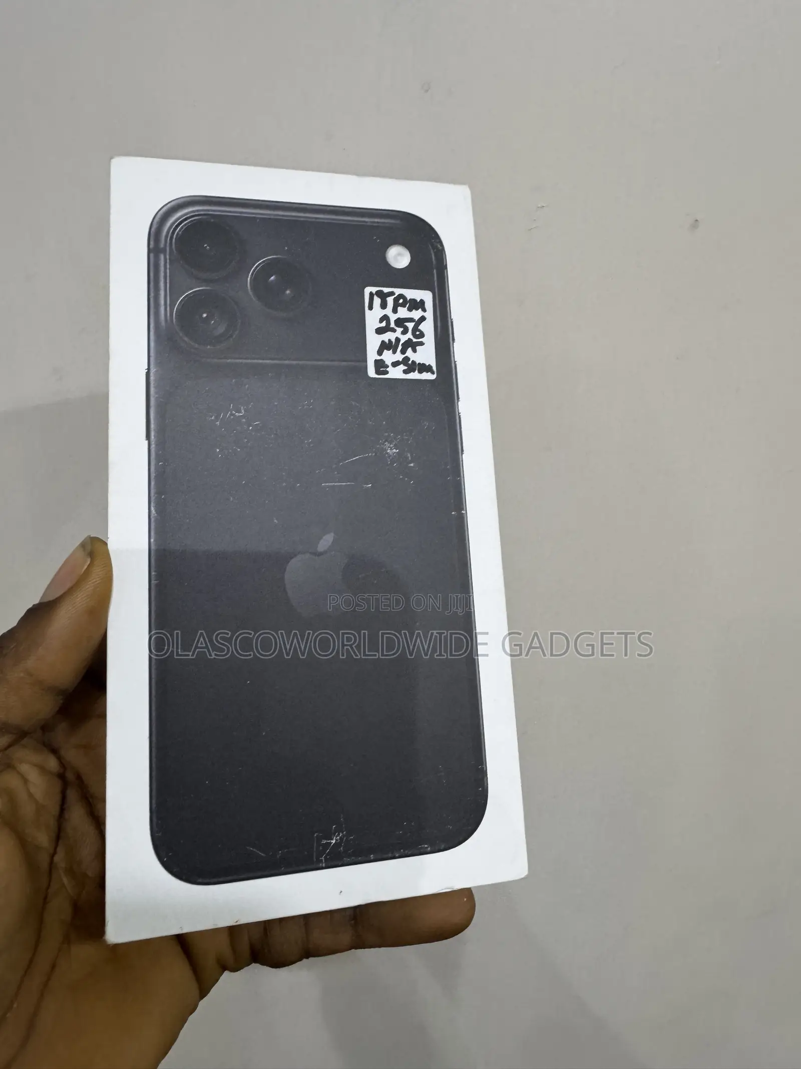 New Apple iPhone 18 Pro Max 256 GB Black