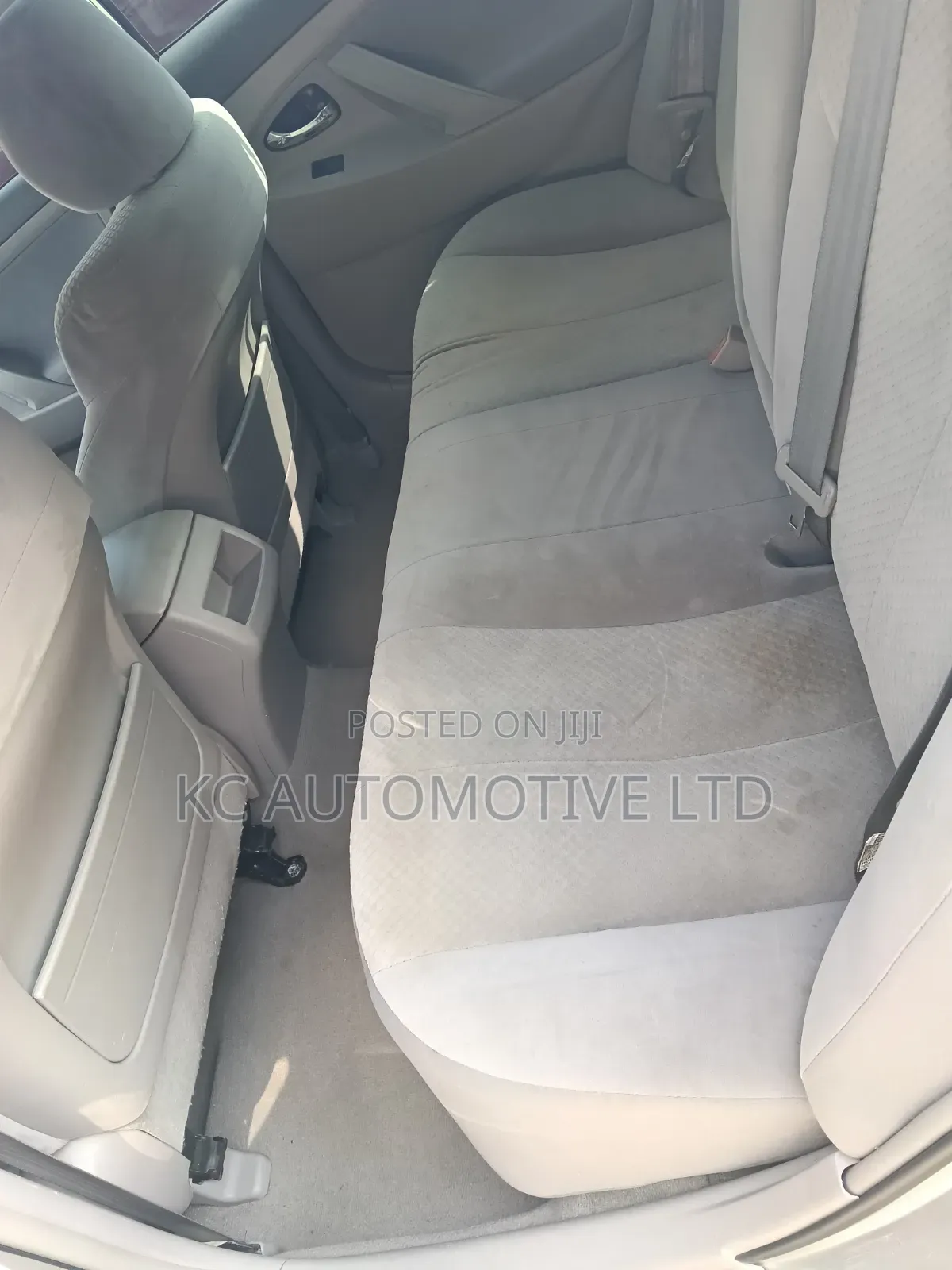 Toyota Camry 2009 Silver
