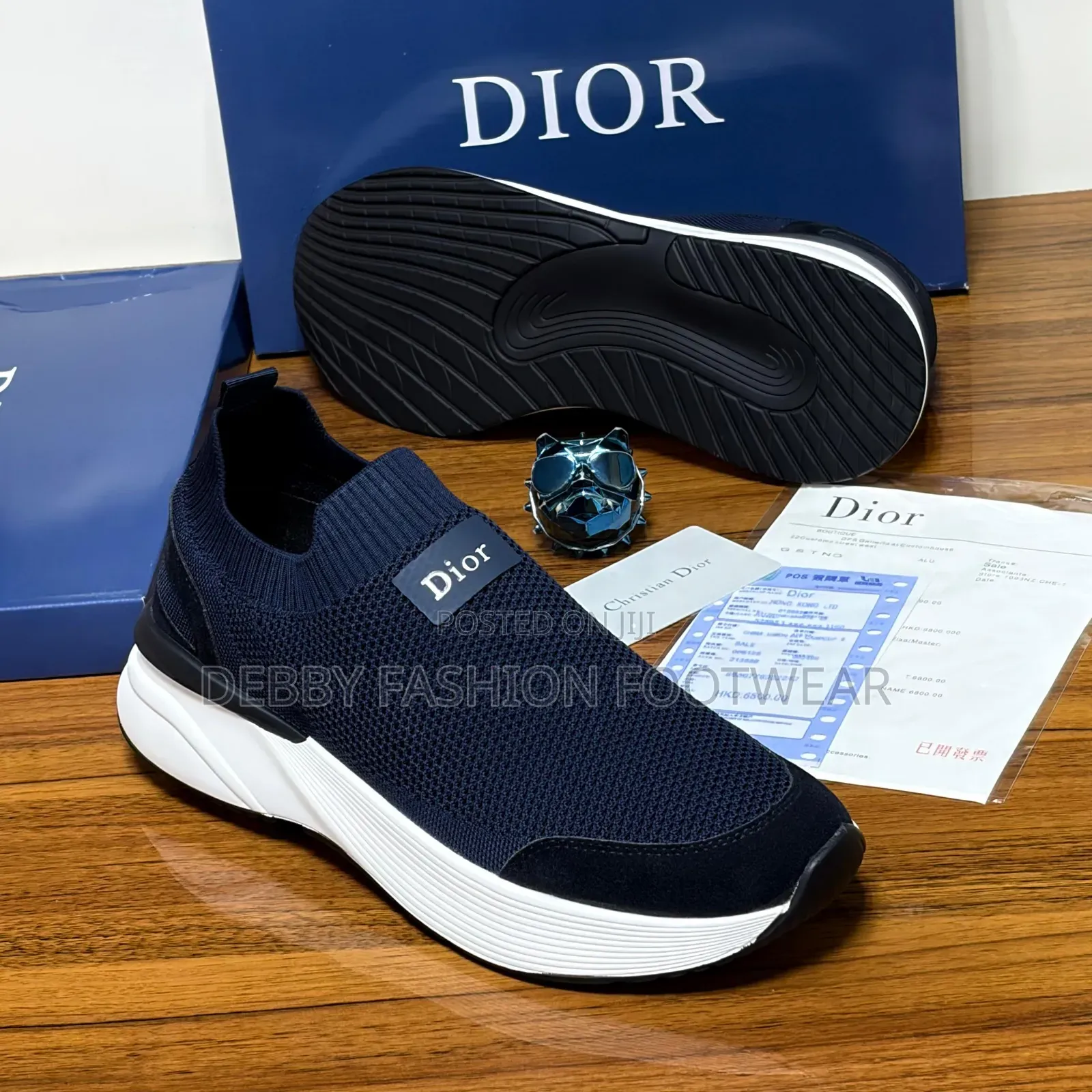 High Quality Black, Blue and Carton Shoe