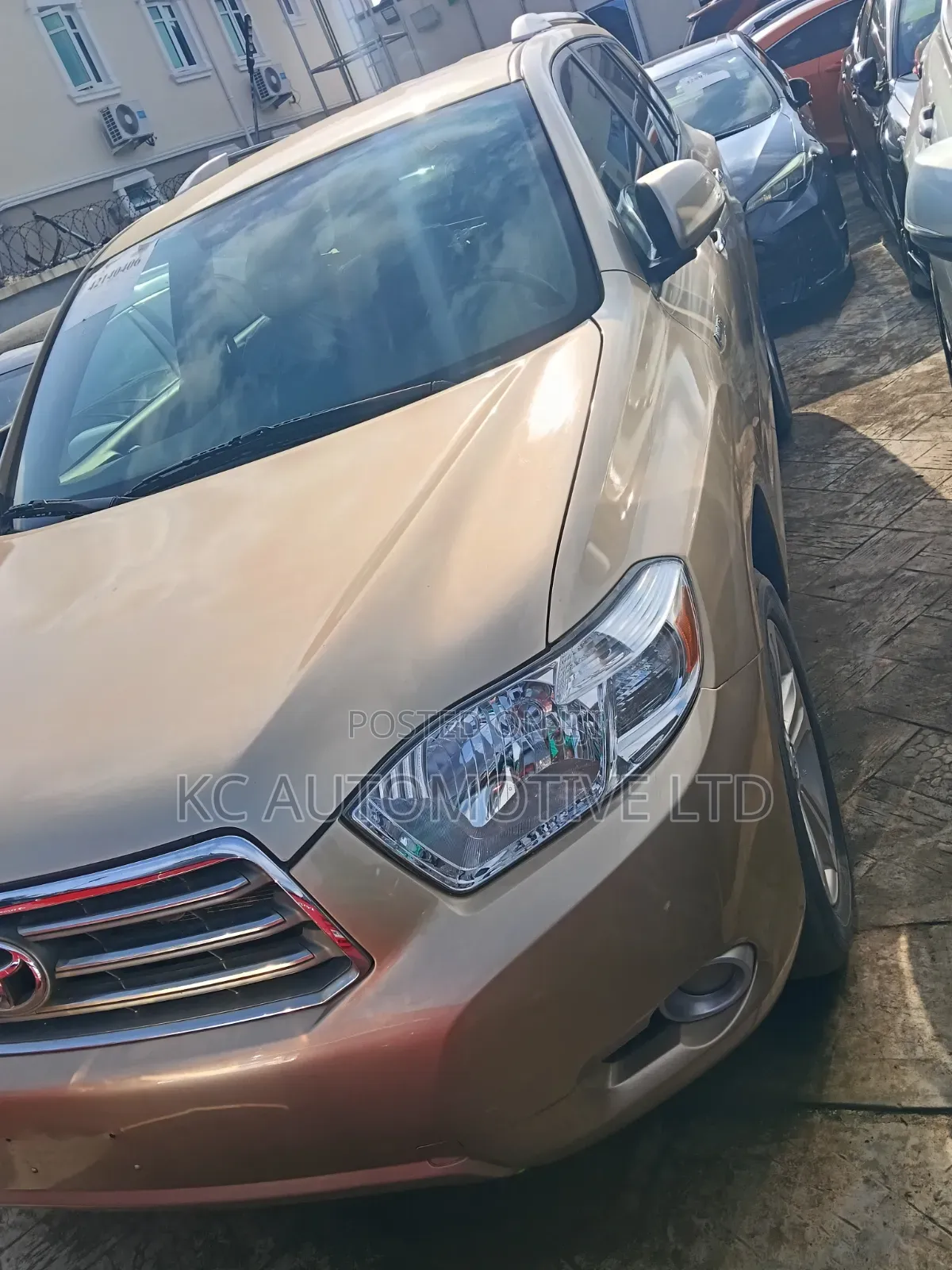 Toyota Highlander 2009 Gold
