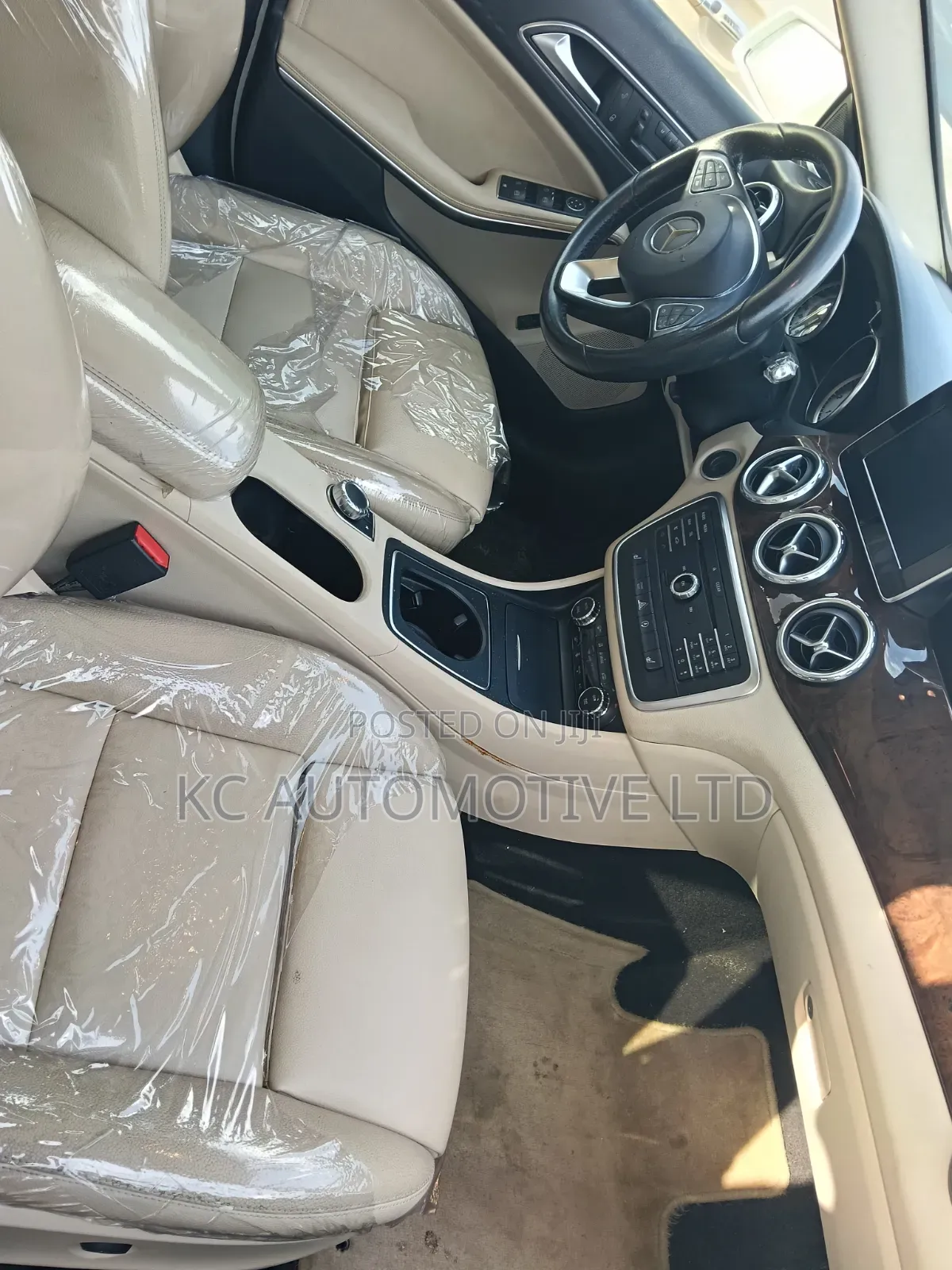 Mercedes-Benz GLA 250 2017 White