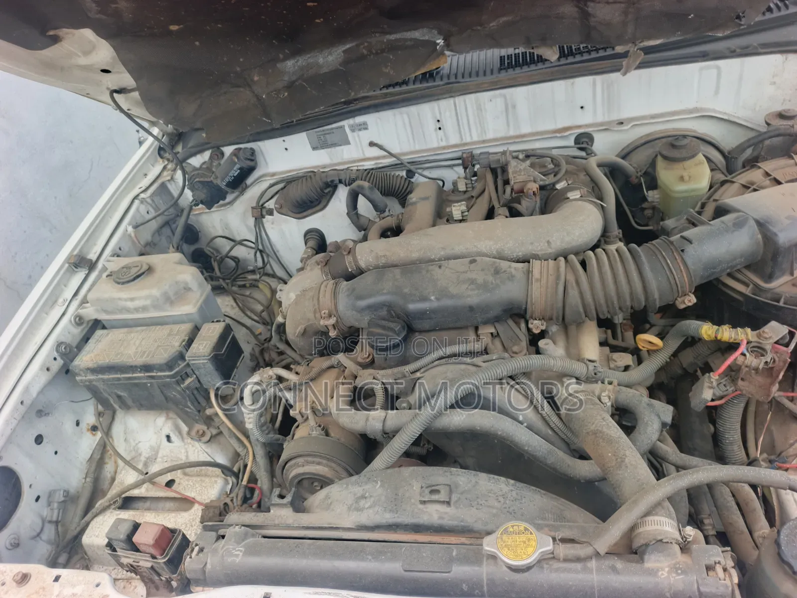 Toyota Hilux 1997 White