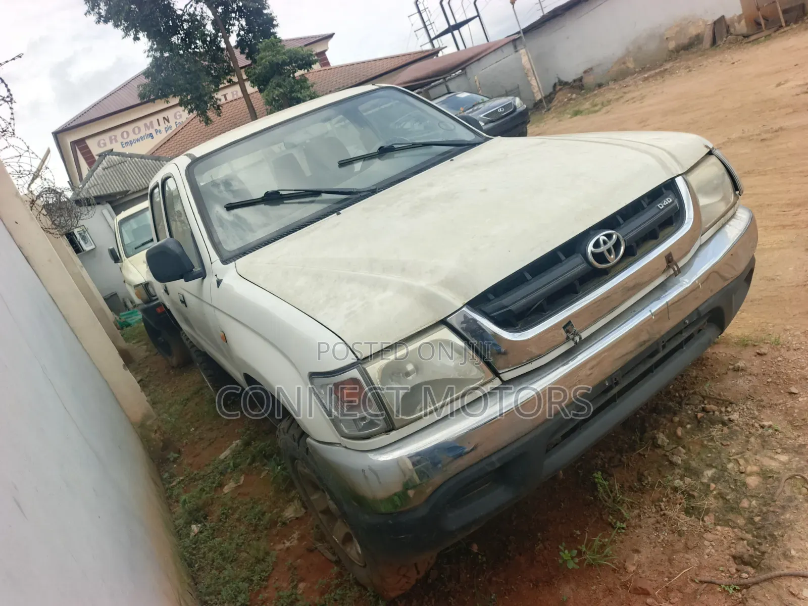 Toyota Hilux 1997 White
