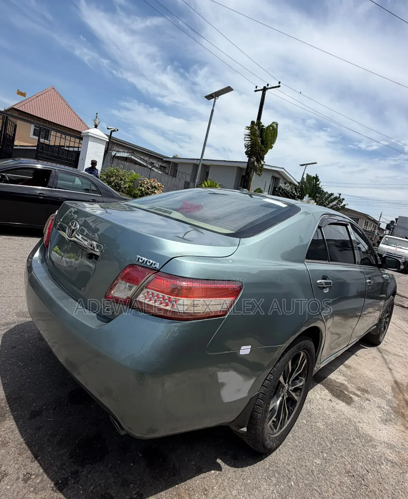 Toyota Camry XLE V6 4dr Sedan (3.5L 6cyl 6AM) 2010 Green