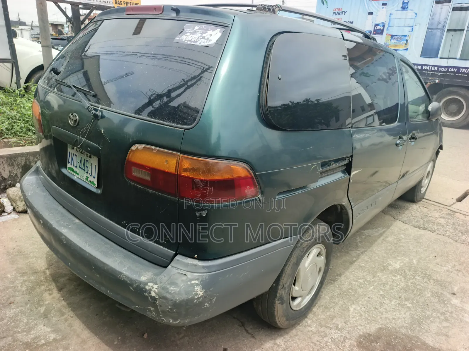 Toyota Sienna 2001 Green