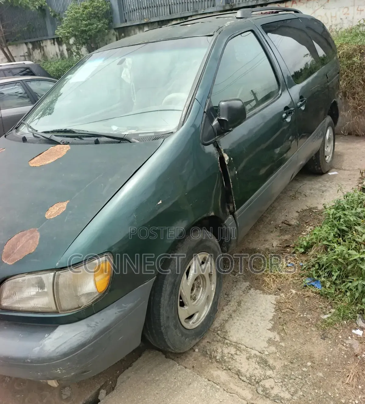 Toyota Sienna 2001 Green