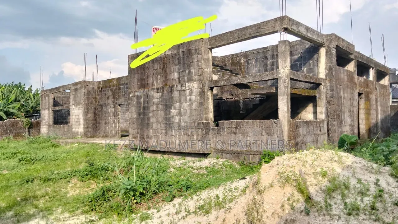 6bdrm Duplex in Sars Road Port, New Layout for sale