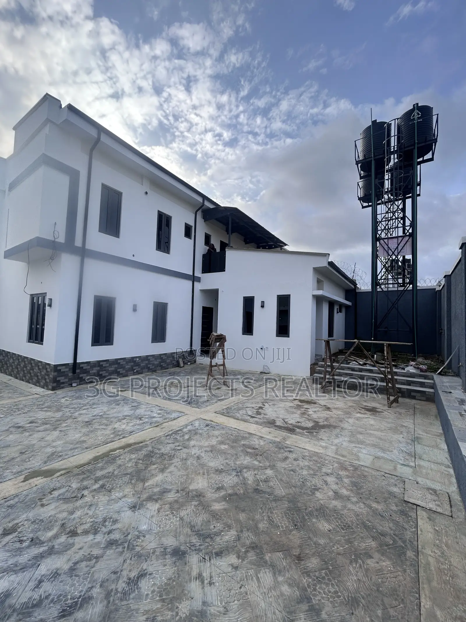 Furnished 4bdrm Duplex in Biltmore Estate, Galadimawa for sale