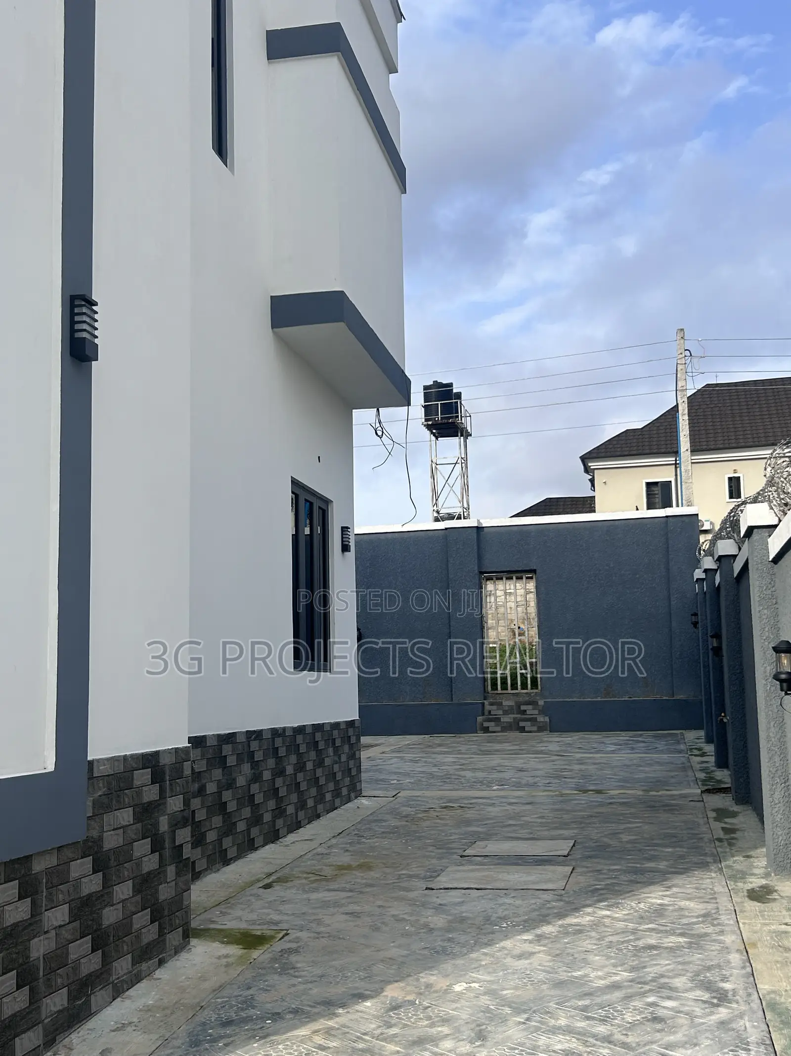 Furnished 4bdrm Duplex in Biltmore Estate, Galadimawa for sale