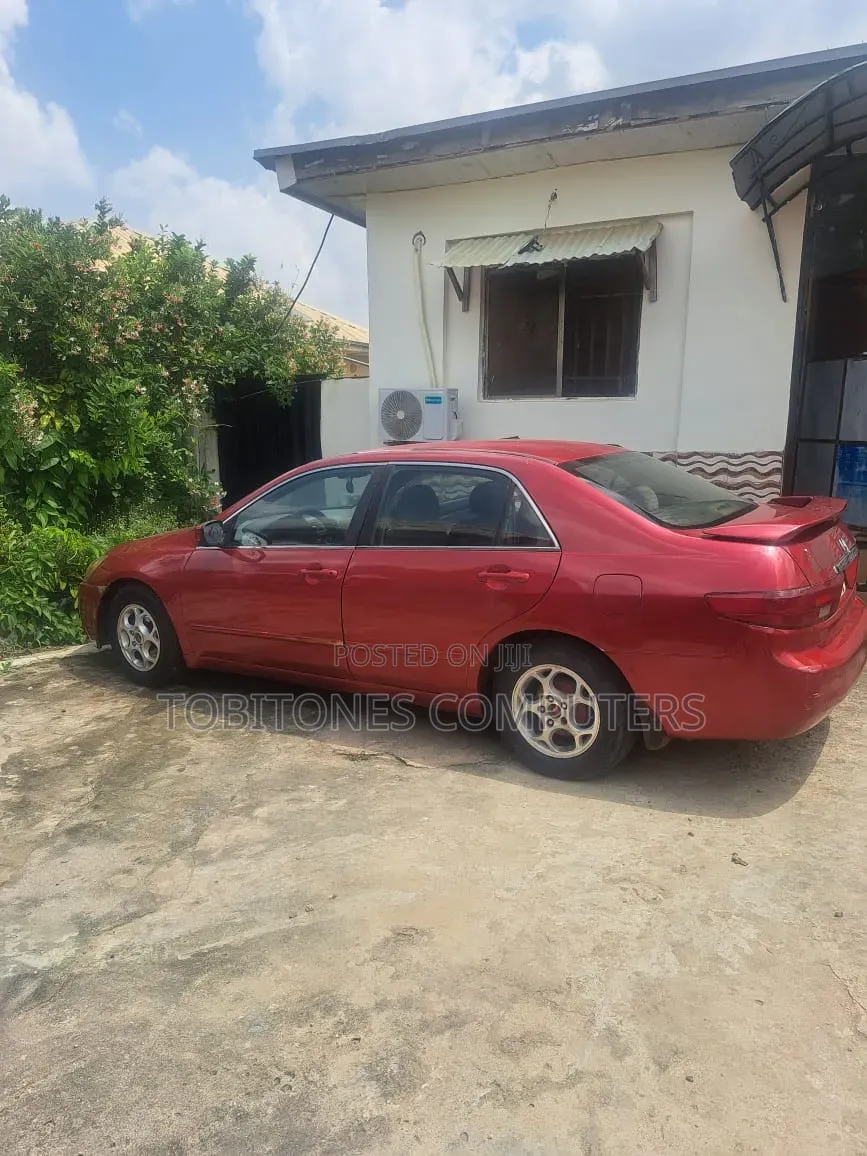 Honda Accord 2.0 Comfort 2005 Red