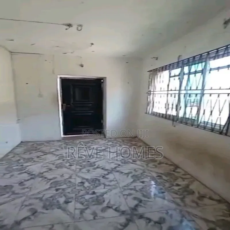 Studio Apartment in Shomolu / Shomolu for rent