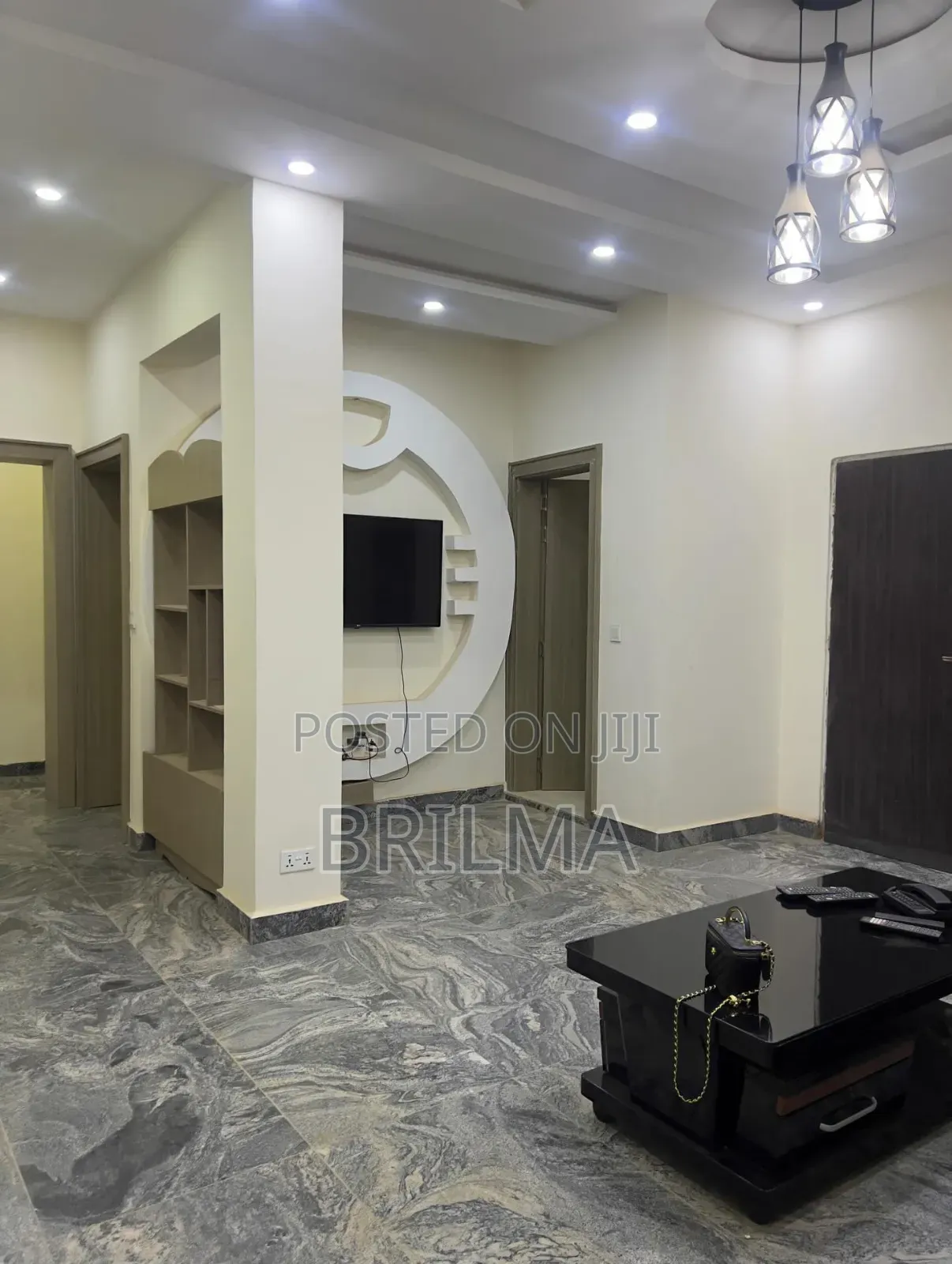 20bdrm Block of Flats in Durumi for sale