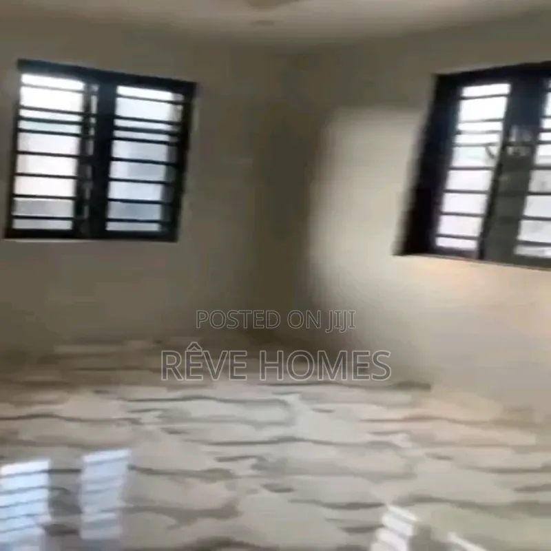 2bdrm Block of Flats in Ebute Metta for rent