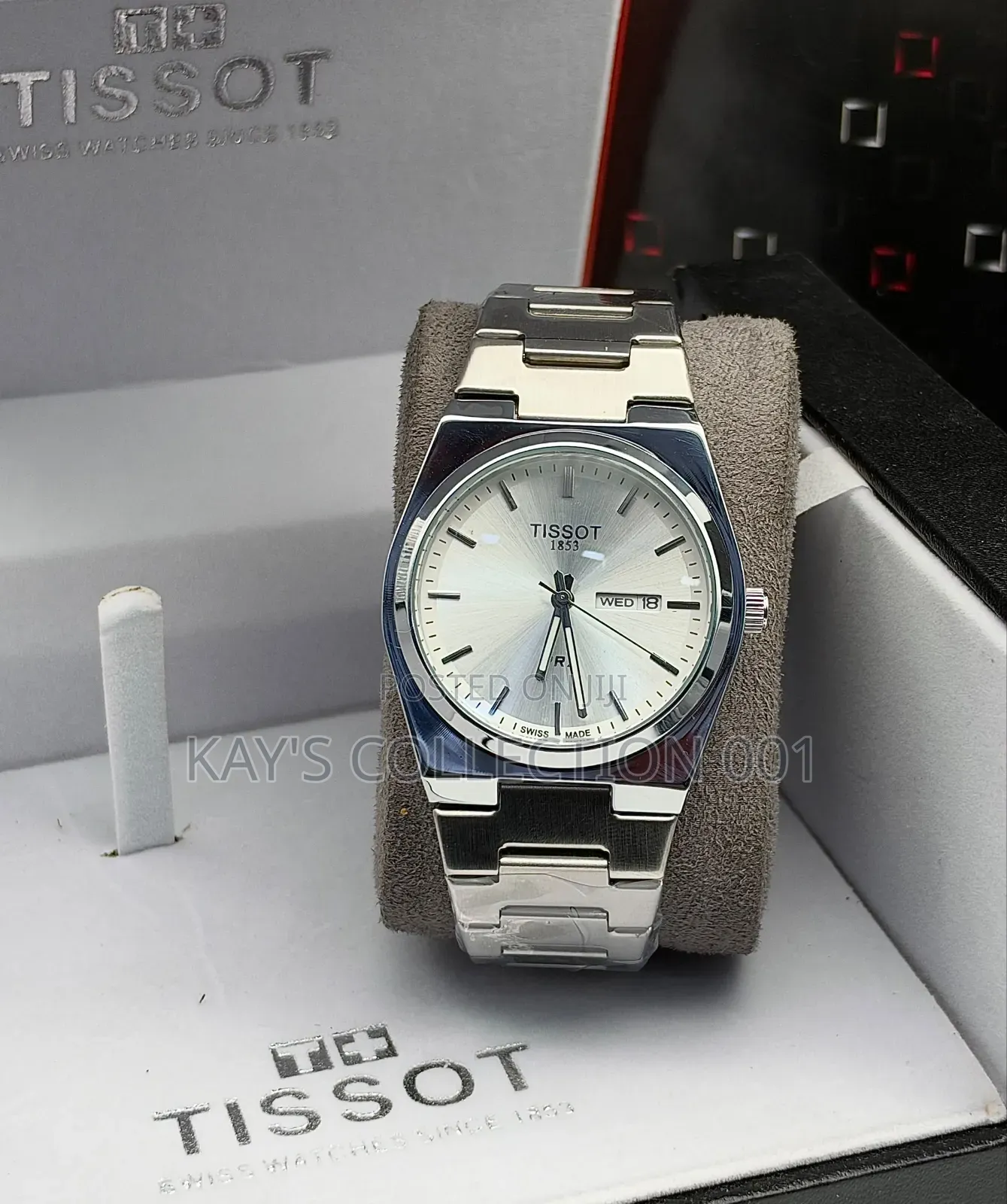 Tissot Wrist Watch Round Face