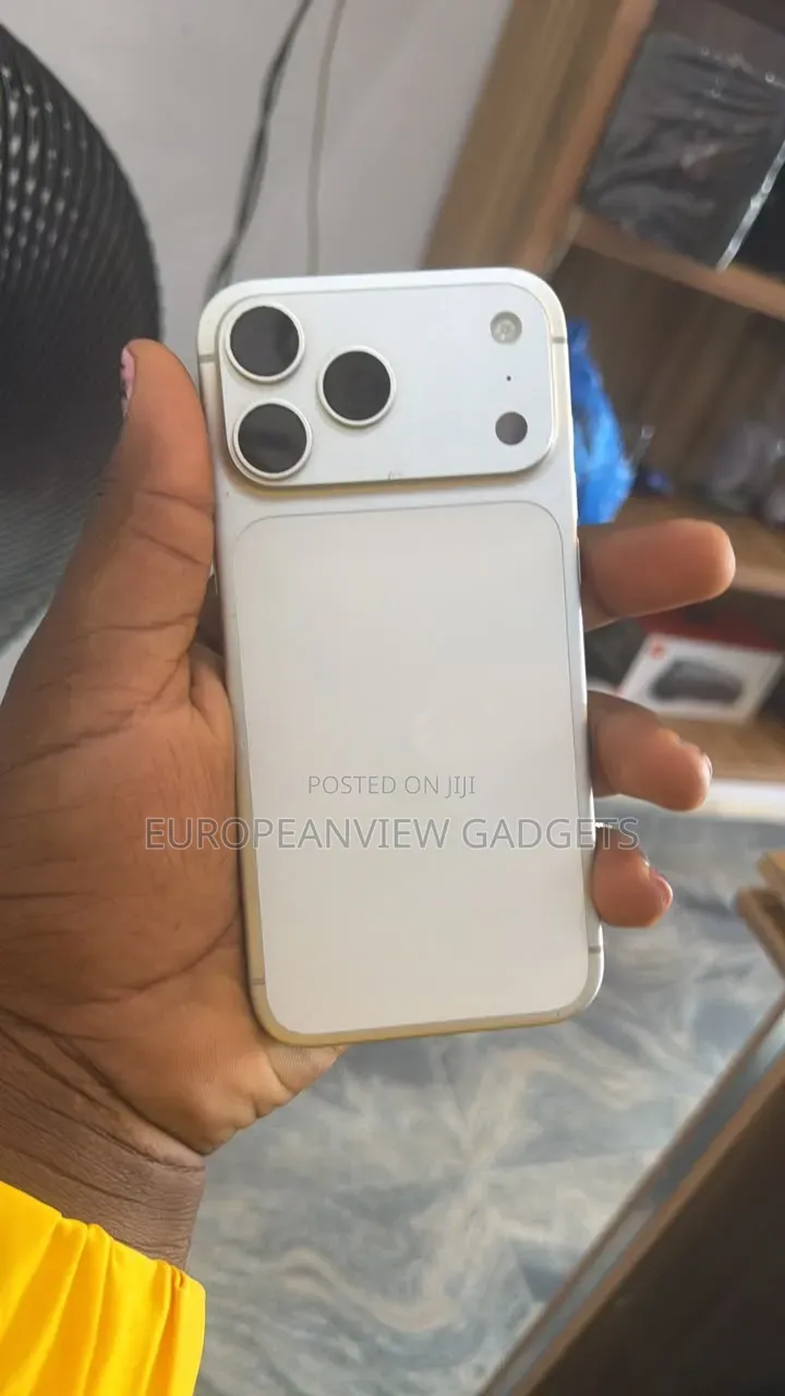 Apple iPhone 17 Pro Max 256 GB White