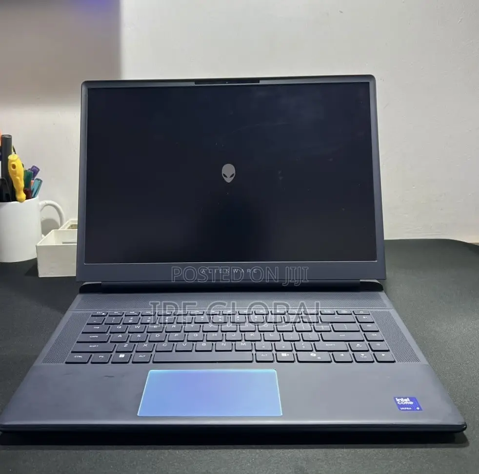 Laptop Alienware Area-51 32GB Intel Core Ultra 9 SSD 1T