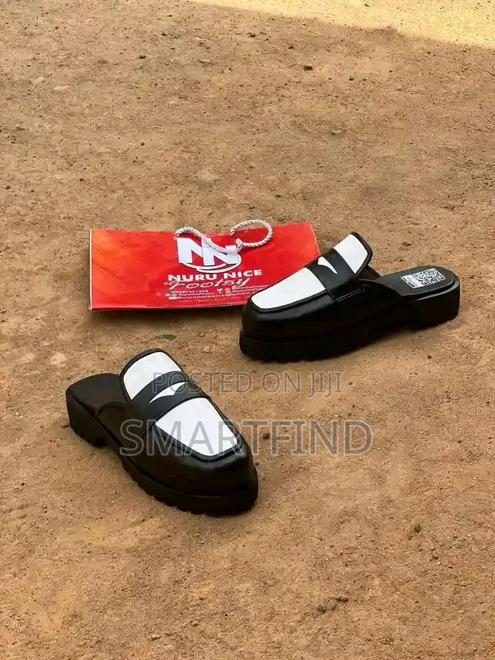 Nice Quality Half-Cover Shoes for Male Kids