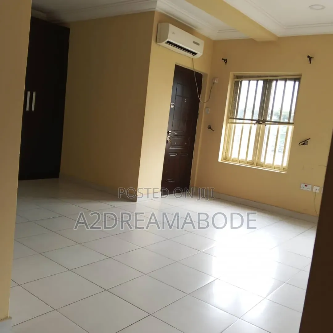 5bdrm Duplex in Ikeja, Adeniyi Jones for rent