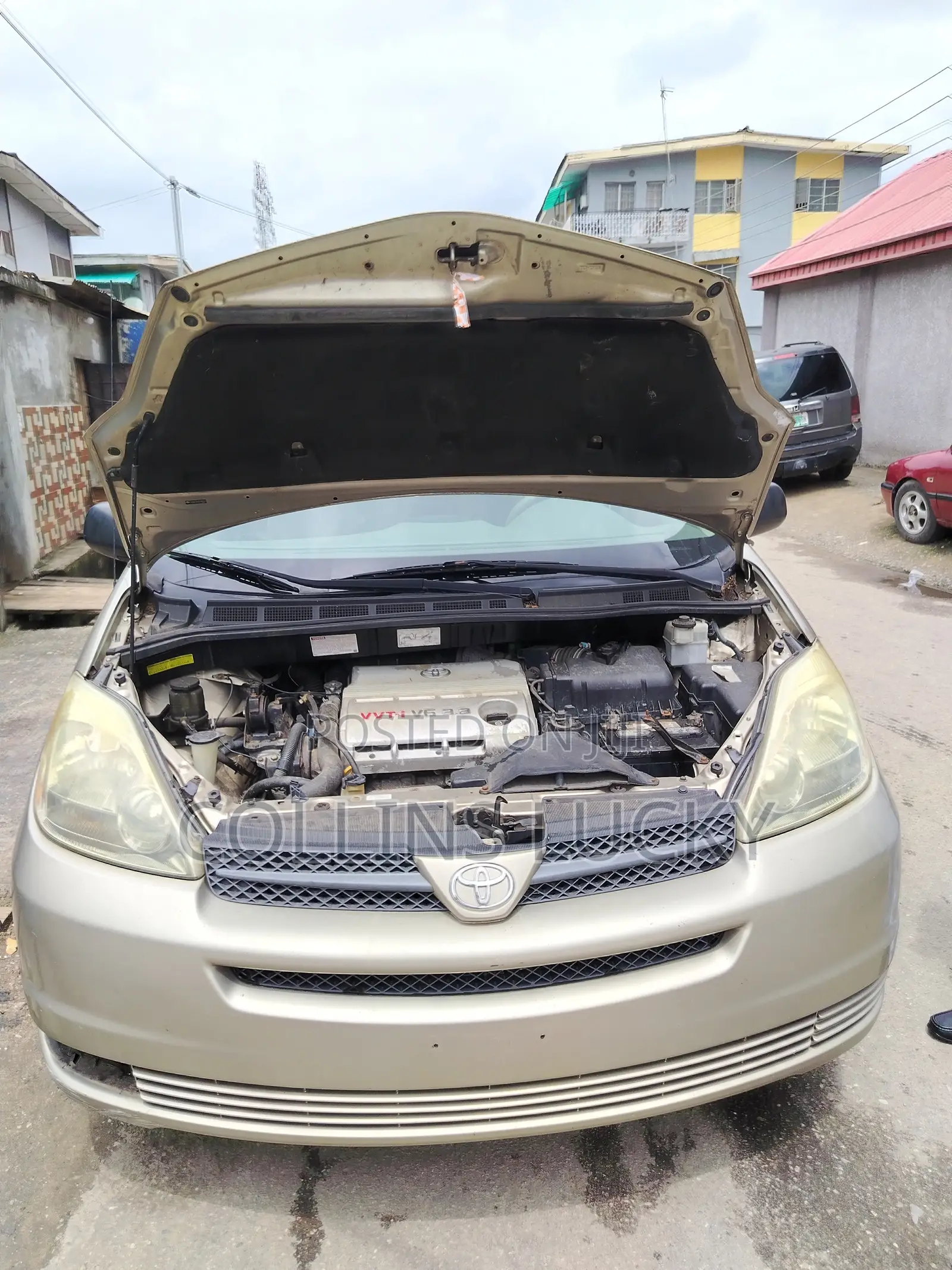 Toyota Sienna 2005 Gray