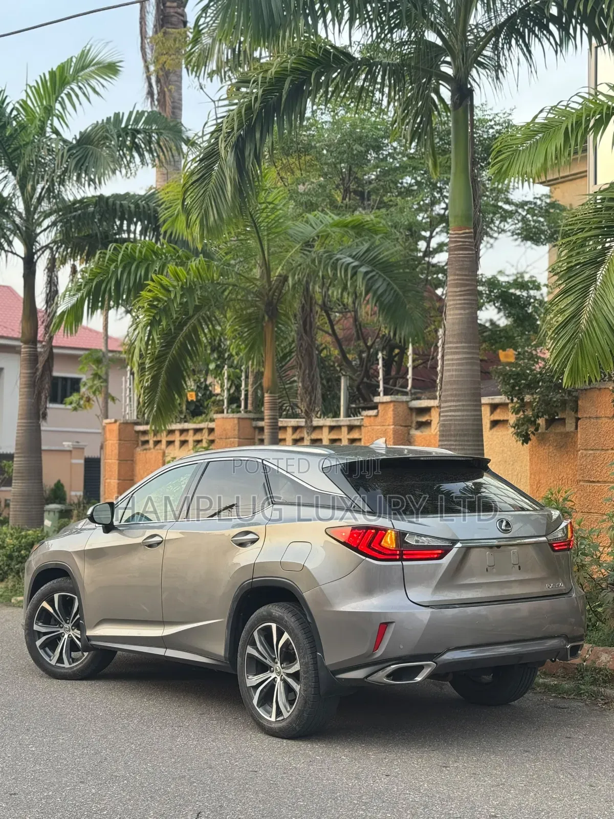 Lexus RX 2017 Brown