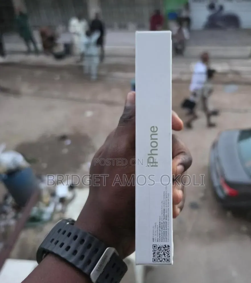 New Apple iPhone 17 256 GB Green