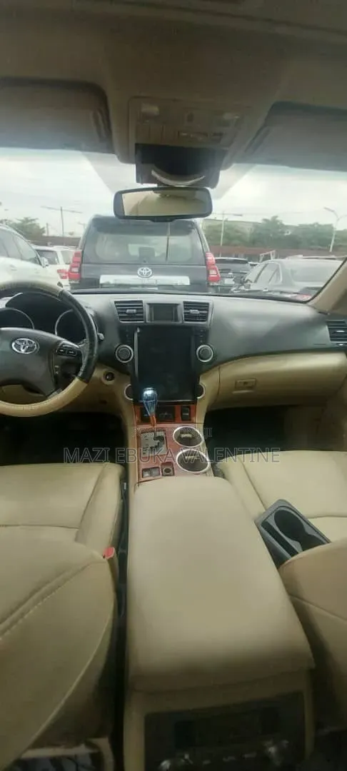 Toyota Highlander 2010 Black