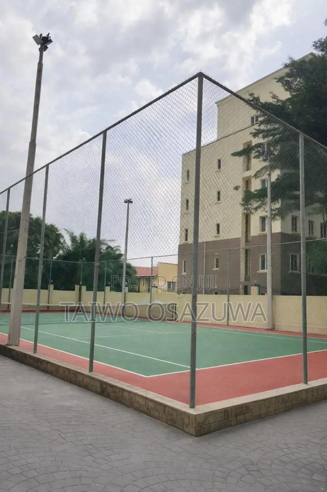 2bdrm Apartment in Banana Island for sale
