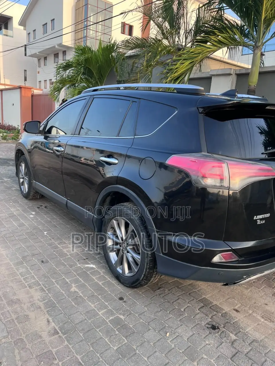 Toyota RAV4 Limited 4dr SUV AWD (2.5L 4cyl 6A) 2018 Black