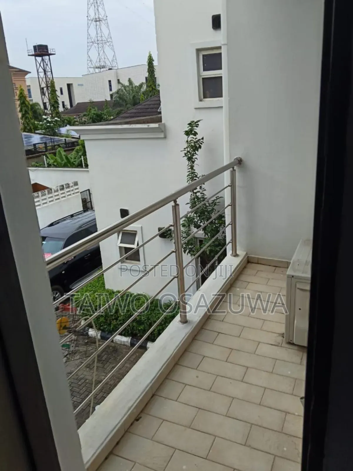 4bdrm Duplex in Banana Island for rent