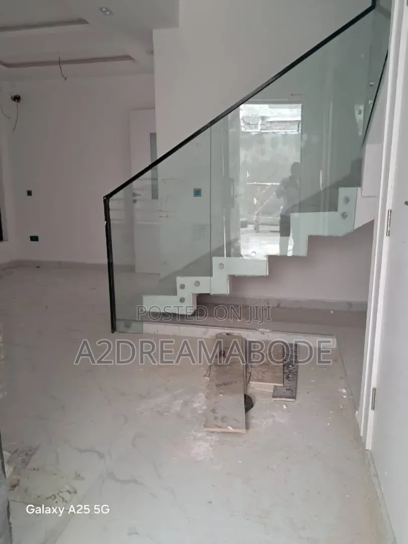 4bdrm Duplex in Ikeja, Allen Avenue for sale