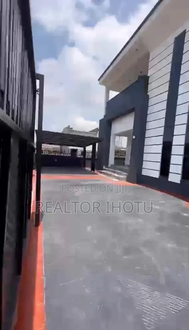 4bdrm Duplex in Kubwa for sale